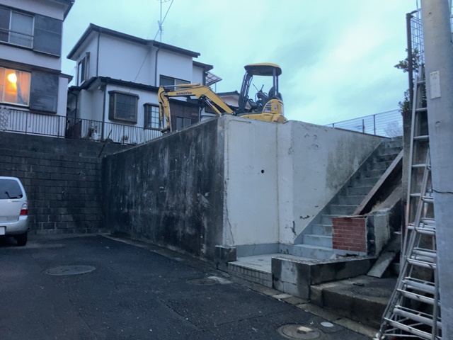 神奈川県横浜市青葉区みたけ台の木造2階建て家屋解体工事後の様子です。